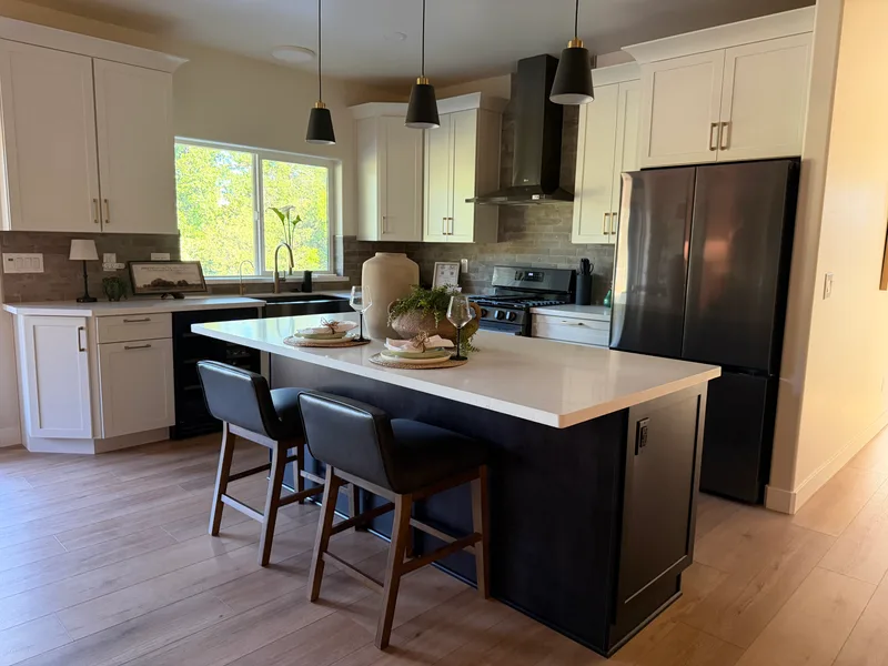 Trafalgar Residence — In Progress — photo 2